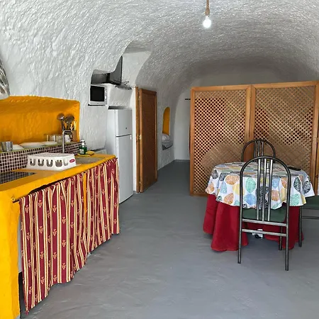 Apartamento Cuevas Tiana *